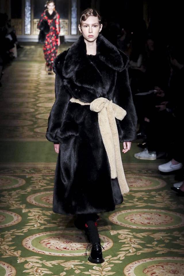 2017 F/W Simone Rocha 컬렉션 (최소라) | 인스티즈