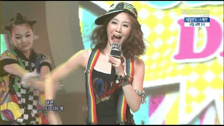 데뷔하자마자 해체할줄 알았던 아이돌무대 갑.jpg | 인스티즈