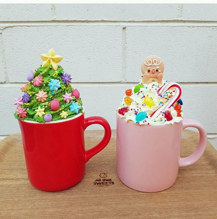 한 카페의 크리스마스 음료.jpg | 인스티즈