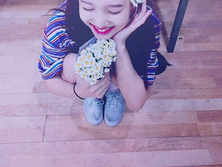 트와이스에서 일찐을 맡고 있는 | 인스티즈