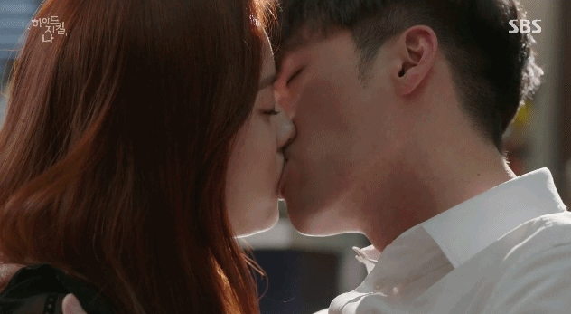 봉사활동 하는 한지민.jpgif | 인스티즈