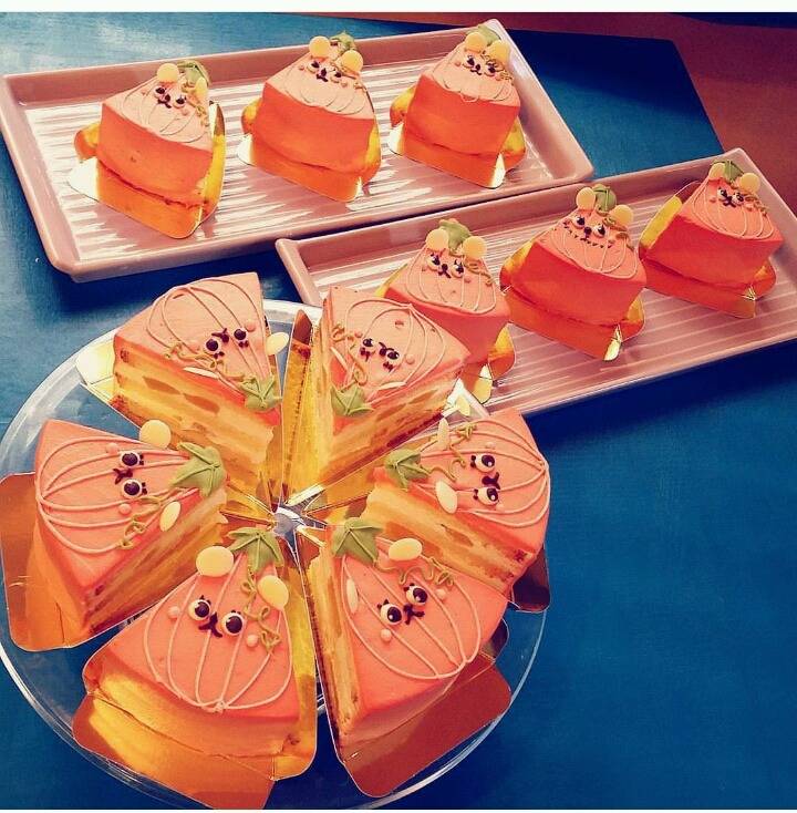 한 카페의 크리스마스 음료.jpg | 인스티즈