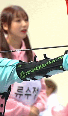 [아육대] 러블리즈의 빵청객.gif | 인스티즈