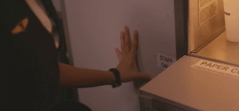 제주에서 연쇄 살인마가 검거 됐는데.. 비행기를 타고 서울까지...gif | 인스티즈