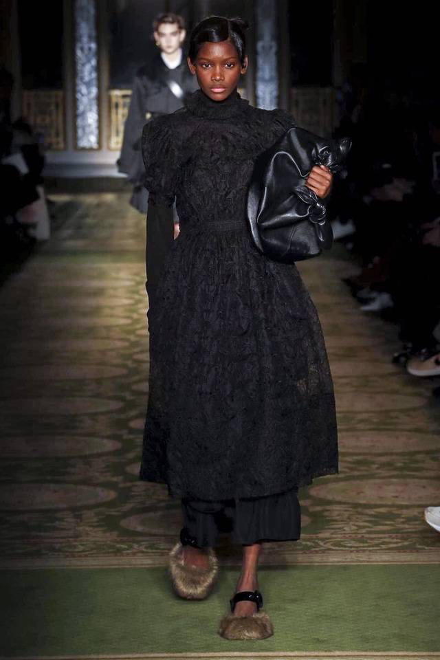 2017 F/W Simone Rocha 컬렉션 (최소라) | 인스티즈