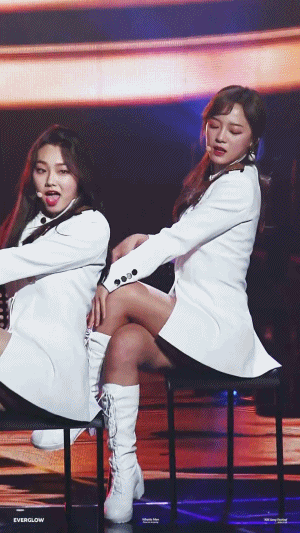 가요대축제 김세정 와따맨.gif | 인스티즈