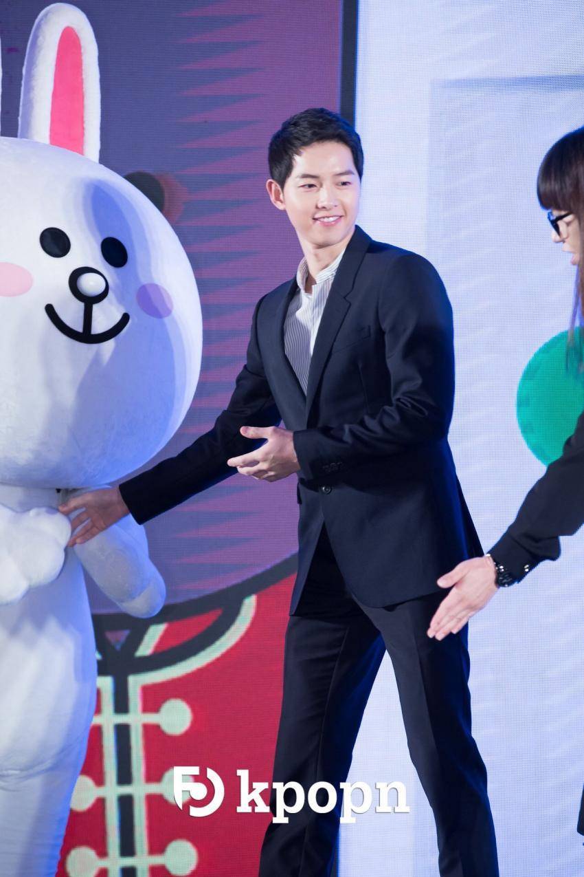 오늘자 잘생김이 과한 송중기.jpg | 인스티즈