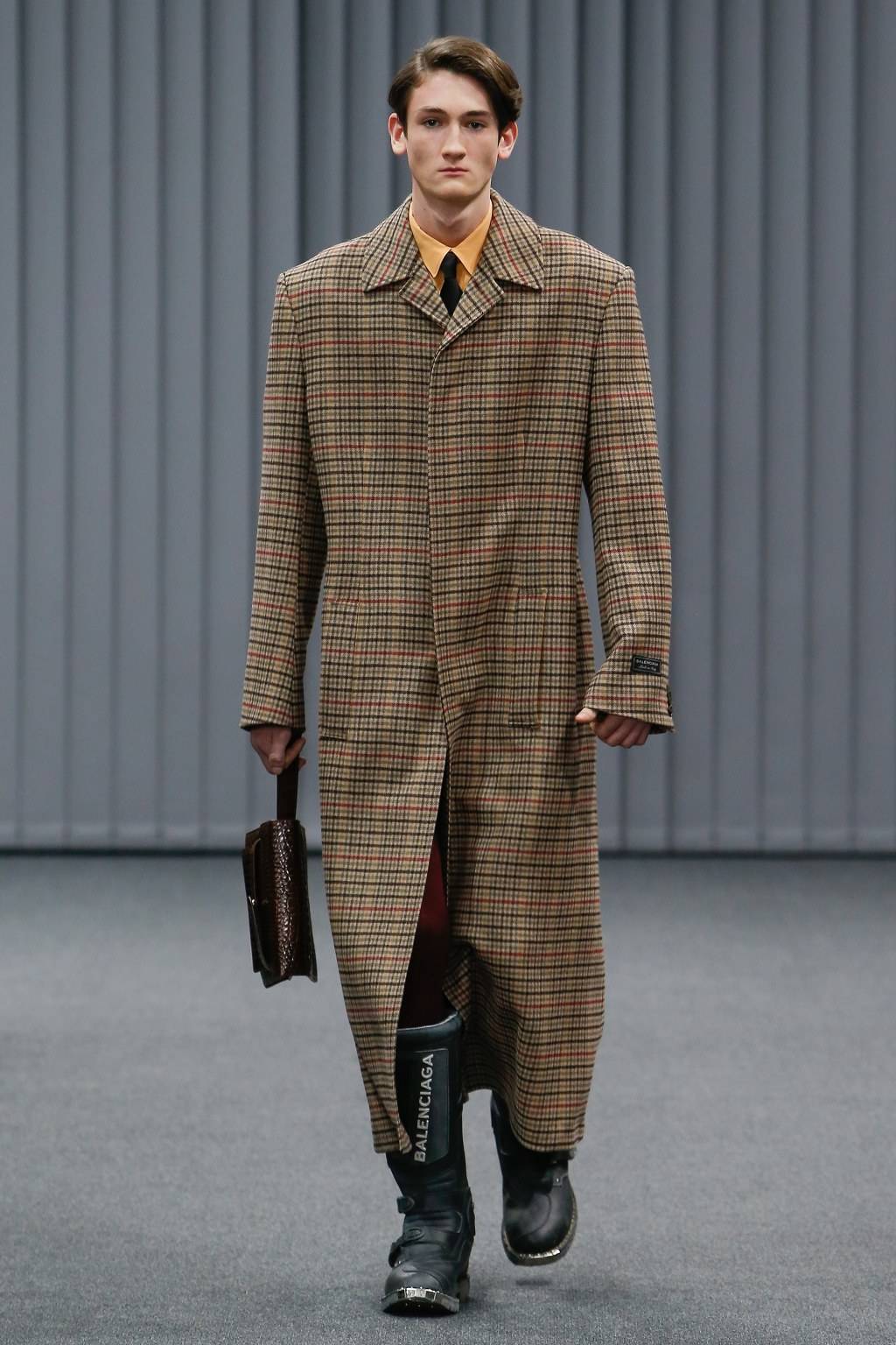 베트멍의 2번째 Balenciaga 2017.18 F/W 남성복 컬렉션 | 인스티즈