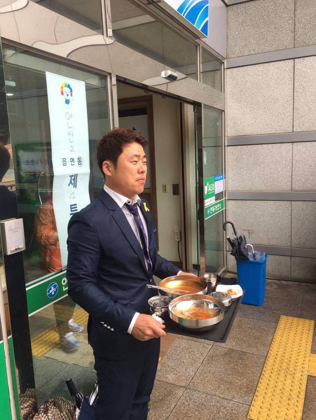 아이디어 쩌는 투표 인증샷ㅋㅋㅋㅋㅋㅋㅋㅋㅋㅋㅋ.jpg | 인스티즈