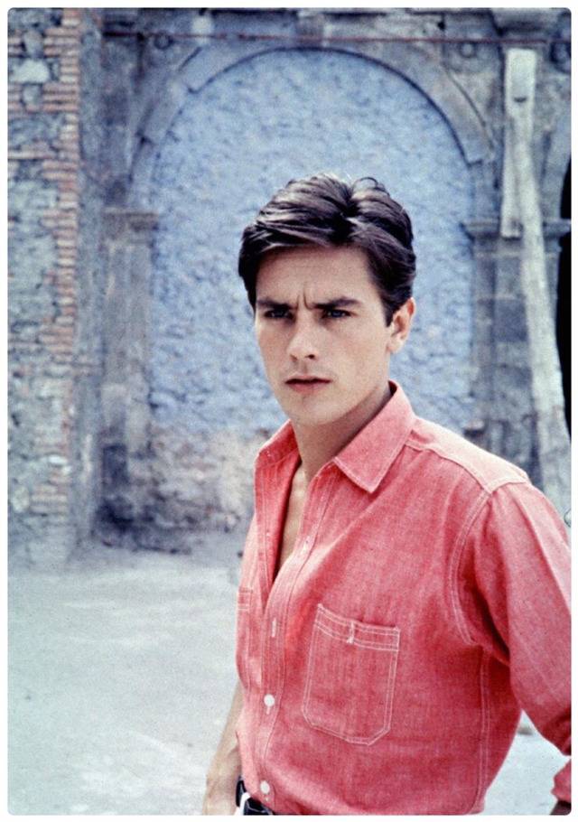 알랭들롱의 유전자를 잘이어받은 아들,손녀 | 인스티즈