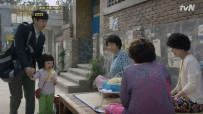 [응답하라1988] 응팔의 핵귀요미 담당 진주 - 01.gif | 인스티즈