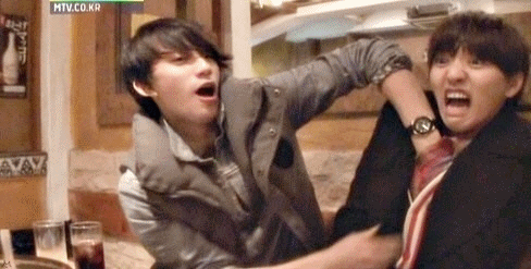 인생이 시트콤인 아이돌. jpgif | 인스티즈