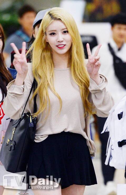 [러블리즈] 행운은 아무나에게 찾아오는게 아닌것을 오늘도 알아가서 미주 | 인스티즈