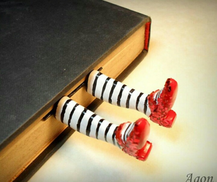 다들 책갈피 쓰고 싶어서 책읽는거 아니냐고요... | 인스티즈