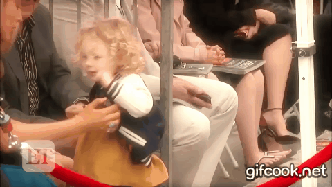 블레이크 라이블리와 라이언 레이놀즈의 너무 사랑스러운 딸 제임스(주의) | 인스티즈