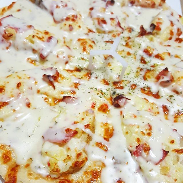 느끼한 피자 좋아하는사람에겐 짱맛 피자.jpg | 인스티즈