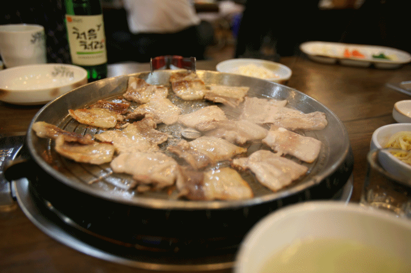 삼겹살.gif | 인스티즈