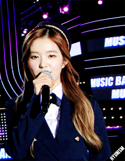 제복 입은 아이린.gif | 인스티즈