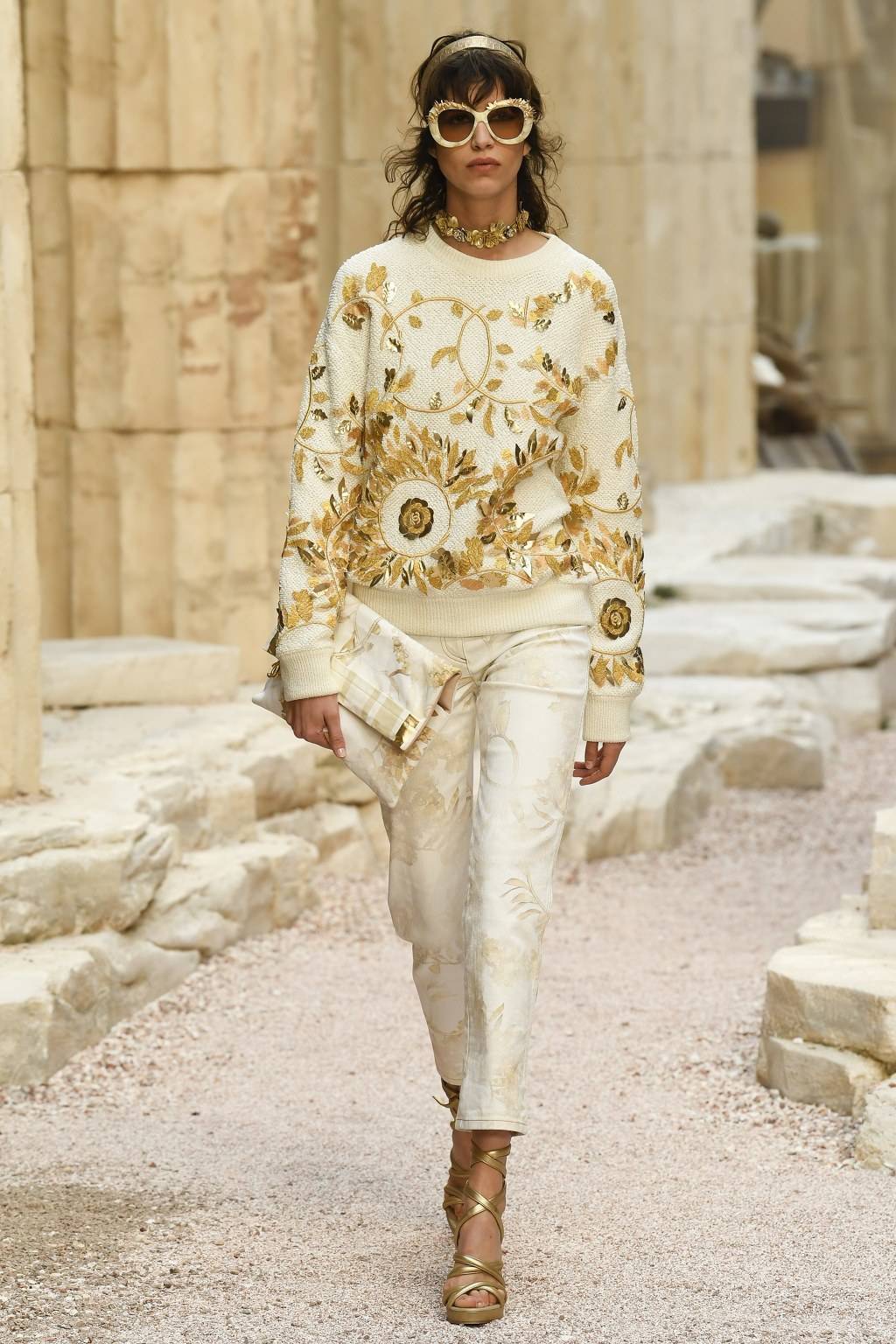 그리스에서 영감받은 CHANEL 2018 Cruise 컬렉션 | 인스티즈
