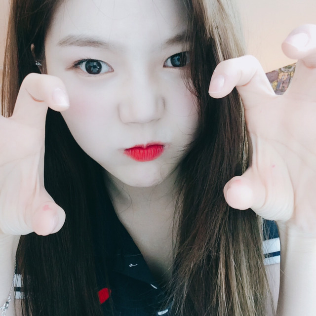 공식카페에 효정이가 올려준 사진들.jpg | 인스티즈