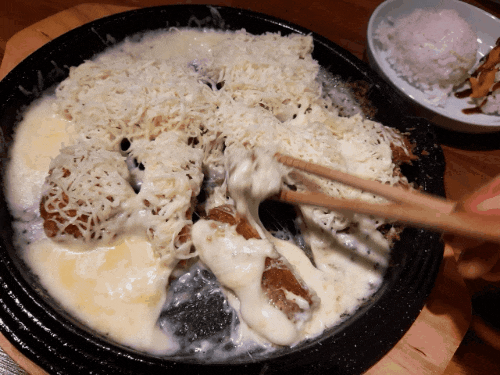 크림덕후! 까르보나라 돈가스 움짤 gif | 인스티즈