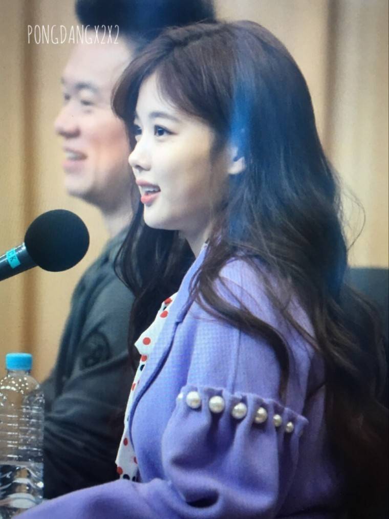 간만에 다시보는 김유정 사랑니뽑고 얼굴 부었던 사진. jpg | 인스티즈