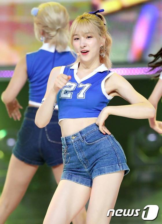 2018년 첫 우주소녀 은서 | 인스티즈