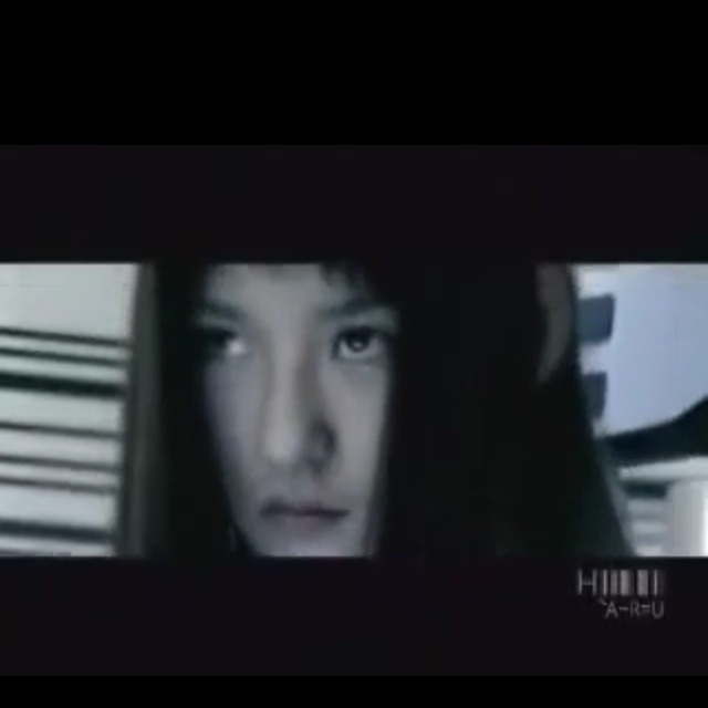 2000년대 TV에 자주 나오던 뮤비 중 작은 충격을 줬던 뮤비 (뱀주의) | 인스티즈