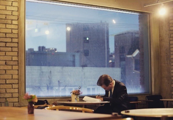 넥타이 매는걸 싫어한다는 문재인 | 인스티즈