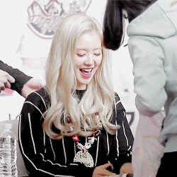 흑발 아이린 vs 금발 아이린 | 인스티즈