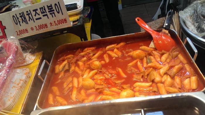 떡볶이 vs 떡볶이 | 인스티즈