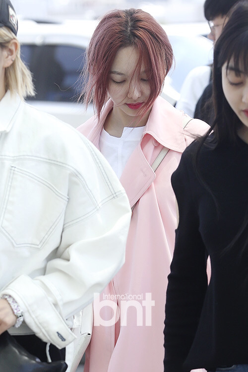 170427 또 어딘가로 출국하는 인처공항 트둥이들 | 인스티즈
