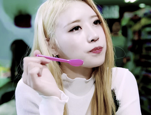  300번째 글이라서 미주 | 인스티즈