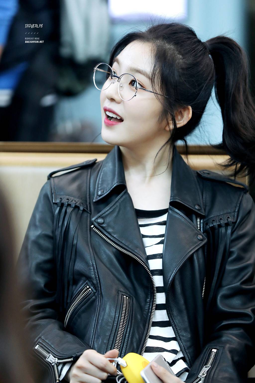 안경도 잘어울리는 아이린.jpg | 인스티즈