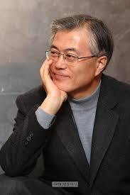 넥타이 매는걸 싫어한다는 문재인 | 인스티즈