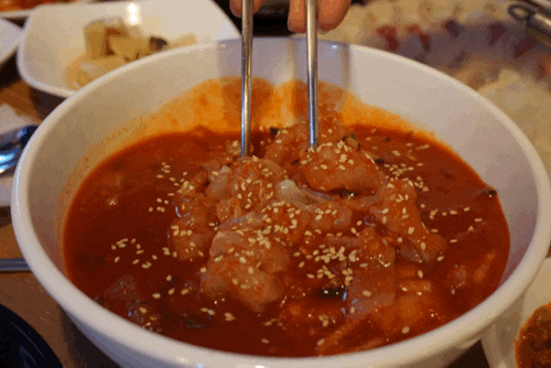 매콤하고 시원한 물회 움짤 gif | 인스티즈