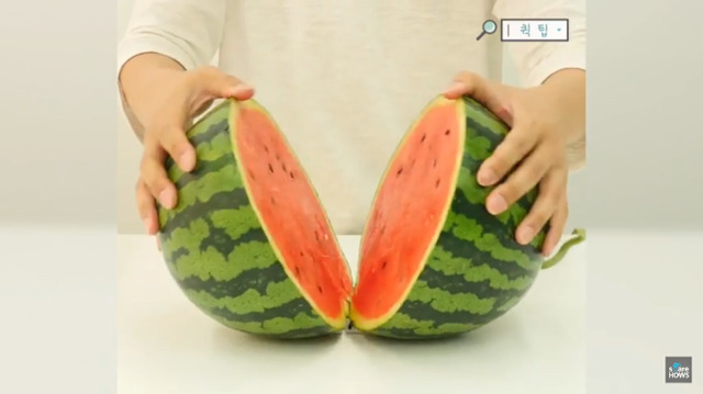수박의 계절 여름.. 수박씨 쉽게 발라 먹는 방법 🍉 | 인스티즈
