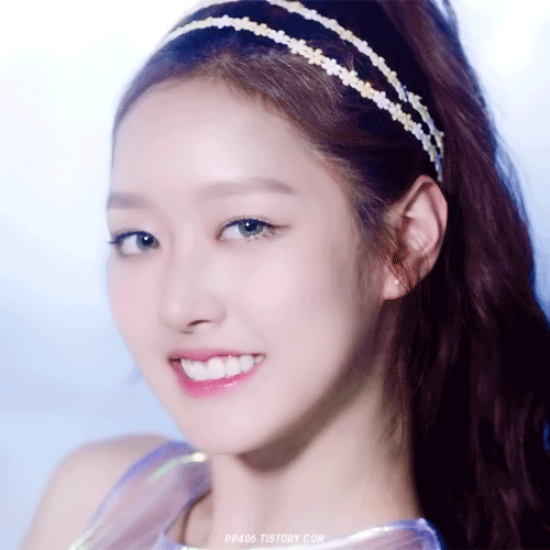 조보아+진세연 닮았다고 언급되는 여자 아이돌.gif | 인스티즈