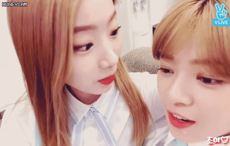 오늘자 커플미 낭낭한 트와이스 다현이랑 정연이.gif | 인스티즈