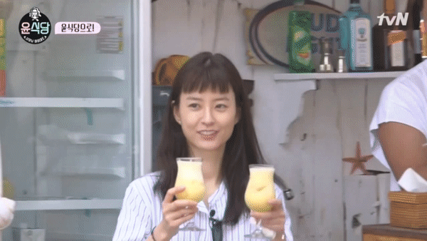 윤식당 러블리 그 자체 정유미.gif | 인스티즈