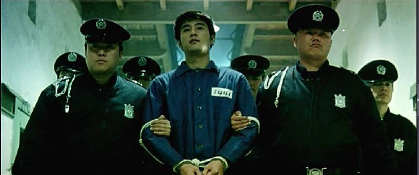 자기집 철거하러온 철거반원5명중 4명을 묻어버린 박흥숙사건 | 인스티즈