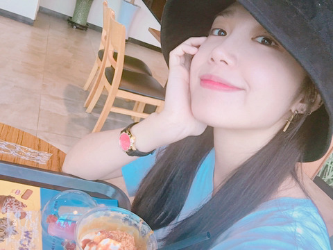 종국이 찰지게 때리는 은지.gif (인별 사진도) | 인스티즈