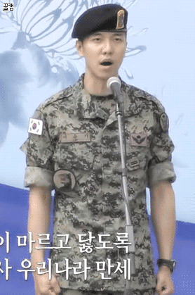  오늘부로 전역까지 100일 남은 연예인 | 인스티즈