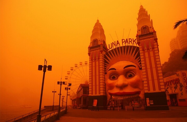 호주에서 가끔 발생한다는 먼지폭풍 | 인스티즈