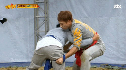 다시보는 강호동 비 씨름 | 인스티즈