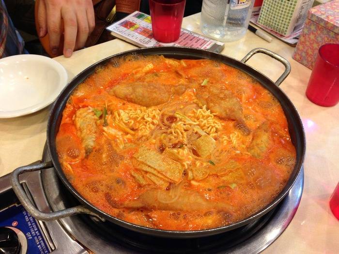 떡볶이 vs 떡볶이 | 인스티즈