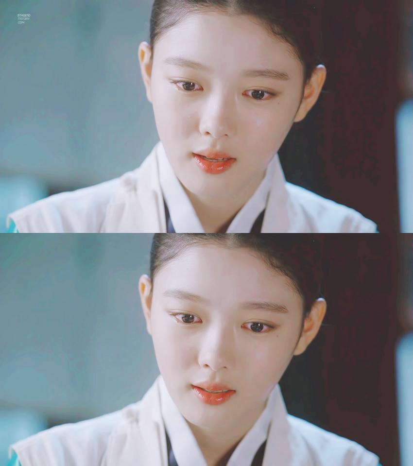 잘자란 한 아역배우의 애기때 모습 | 인스티즈