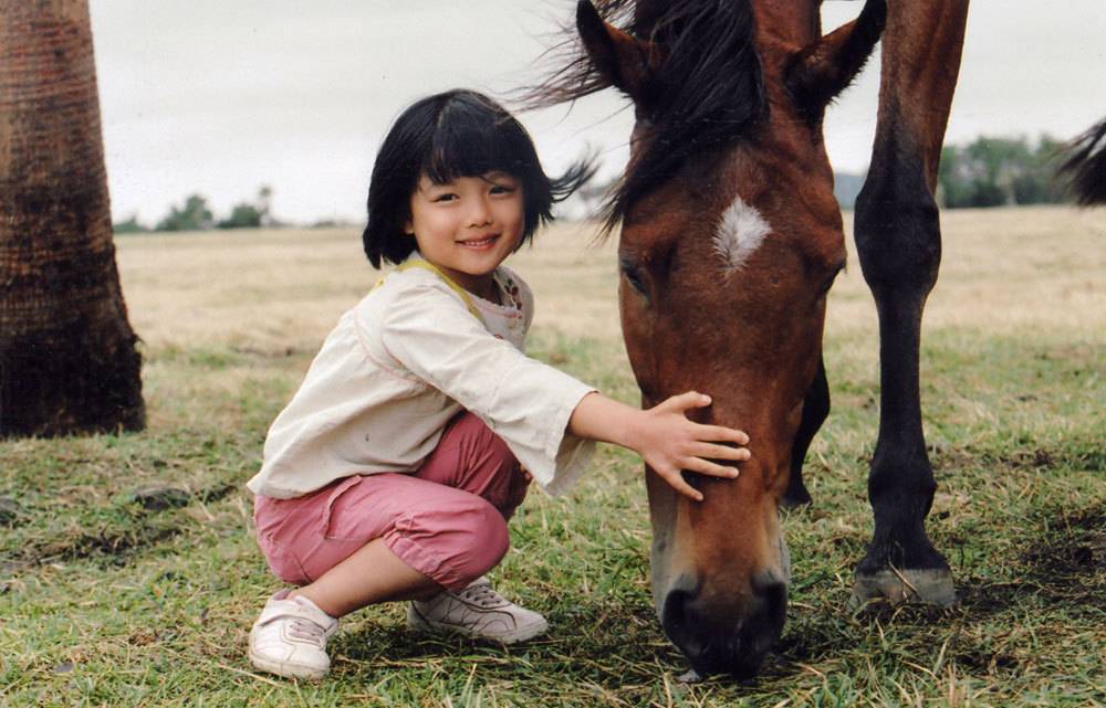 잘자란 한 아역배우의 애기때 모습 | 인스티즈