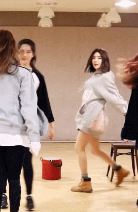  브레이브걸스 유나 vs 유정.jpg | 인스티즈