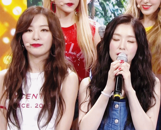 [레드벨벳] 허리 라인이 돋보여서 너무 좋은 민소매 슬기 | 인스티즈